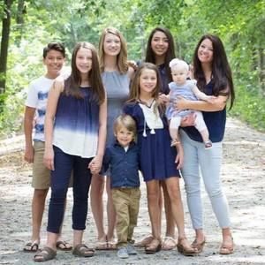 Meet your Posher, Catie